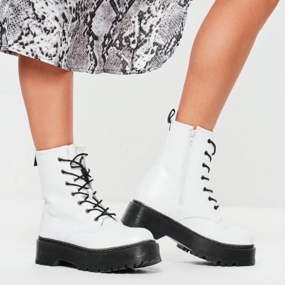 White extreme sole platform boots